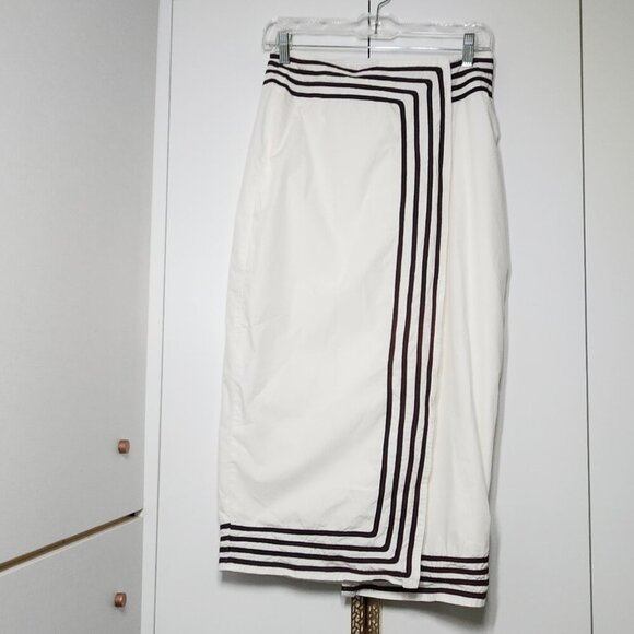 Mable Dresses & Skirts - Mable Wrap Midi Skirt Size M White